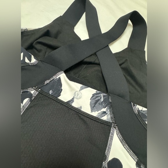 Lululemon Push Ur Limits Tank - Picture 7 of 9
